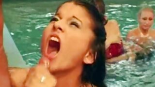 عاهرة سمراء سكس اجمل بنات مترجم في سن المراهقة ليونا النافورات في سولو الاستمناء كليب